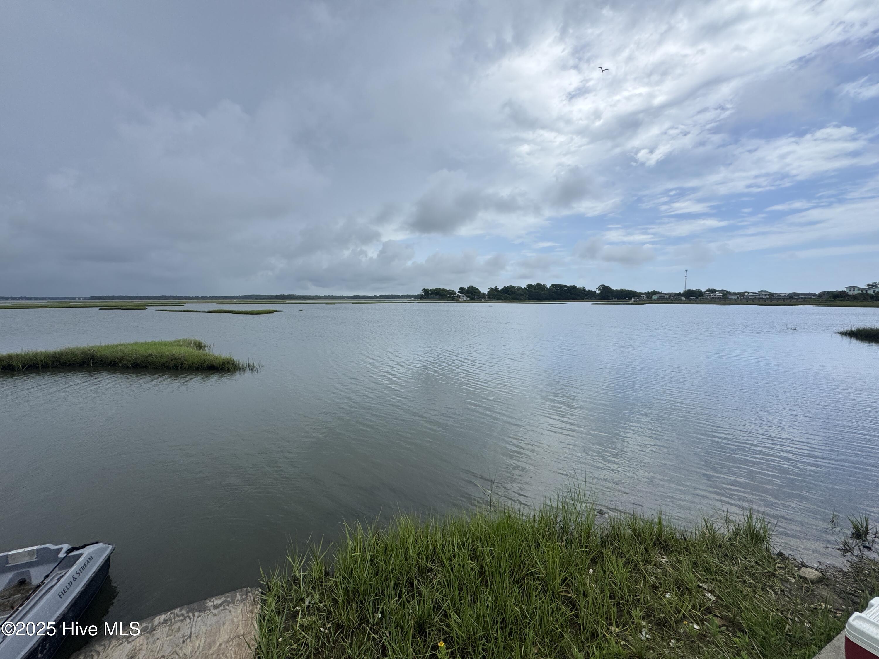 121 Cedar Point Boulevard