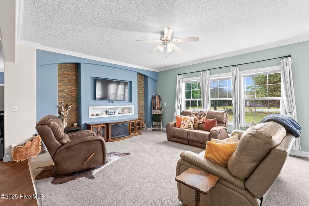 Photo of 309 H Coleman Lane, Tabor City, NC 28463 (MLS # 100518984)