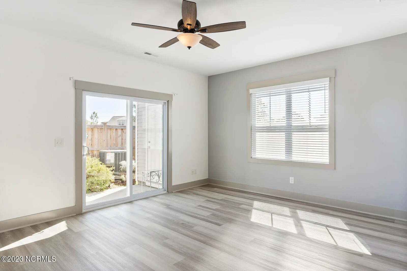 Leland, North Carolina 28479, United States, 3 Bedrooms Bedrooms, ,3 BathroomsBathrooms,Residential,Active,160501