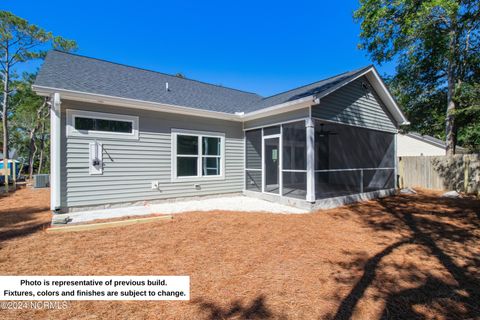 A home in Oak Island