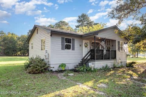 A home in Roseboro