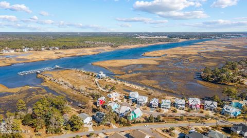 A home in Oak Island