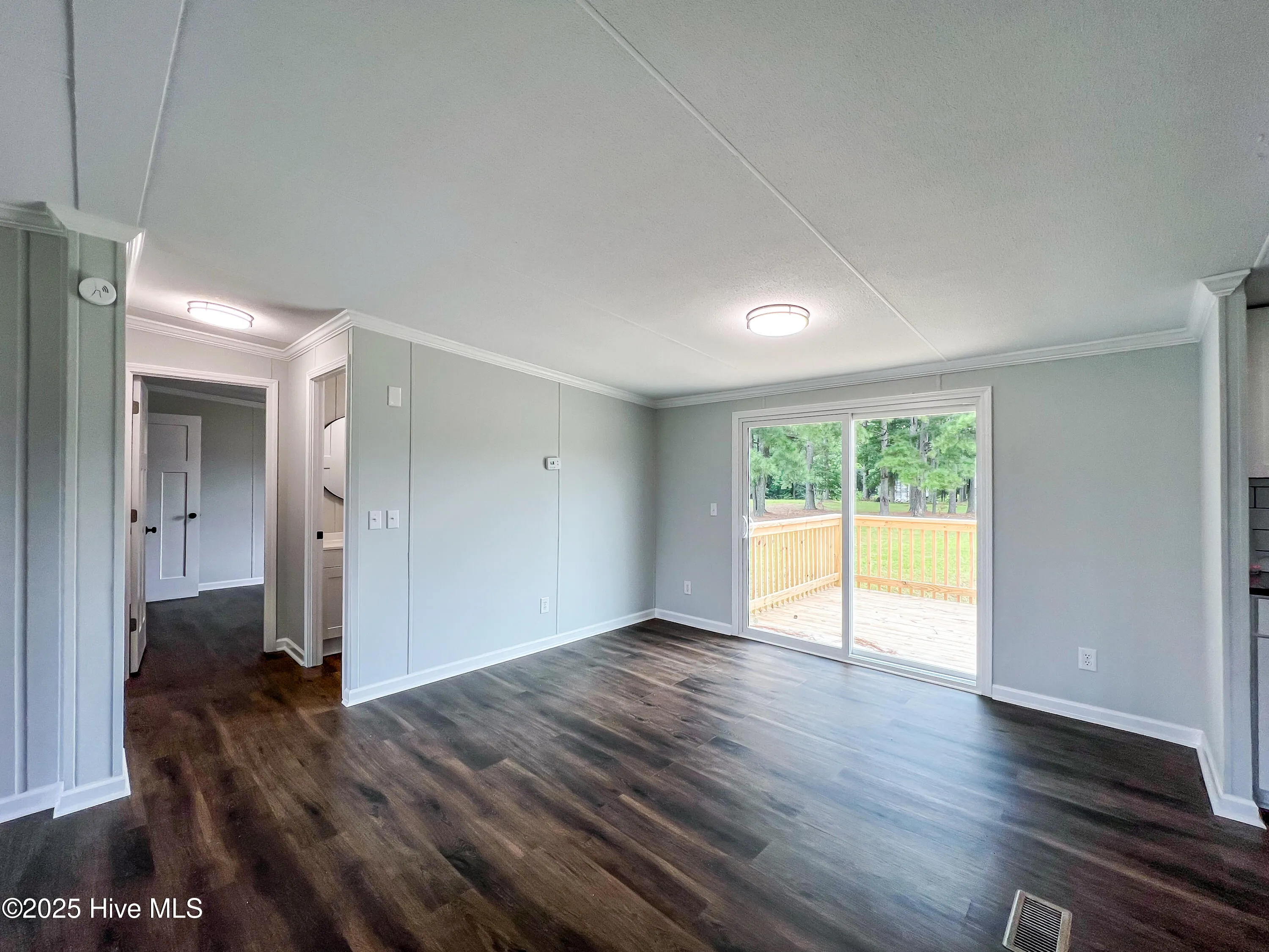 Harrells, North Carolina 28444, United States, 3 Bedrooms Bedrooms, ,3 BathroomsBathrooms,Residential,Pending,183184