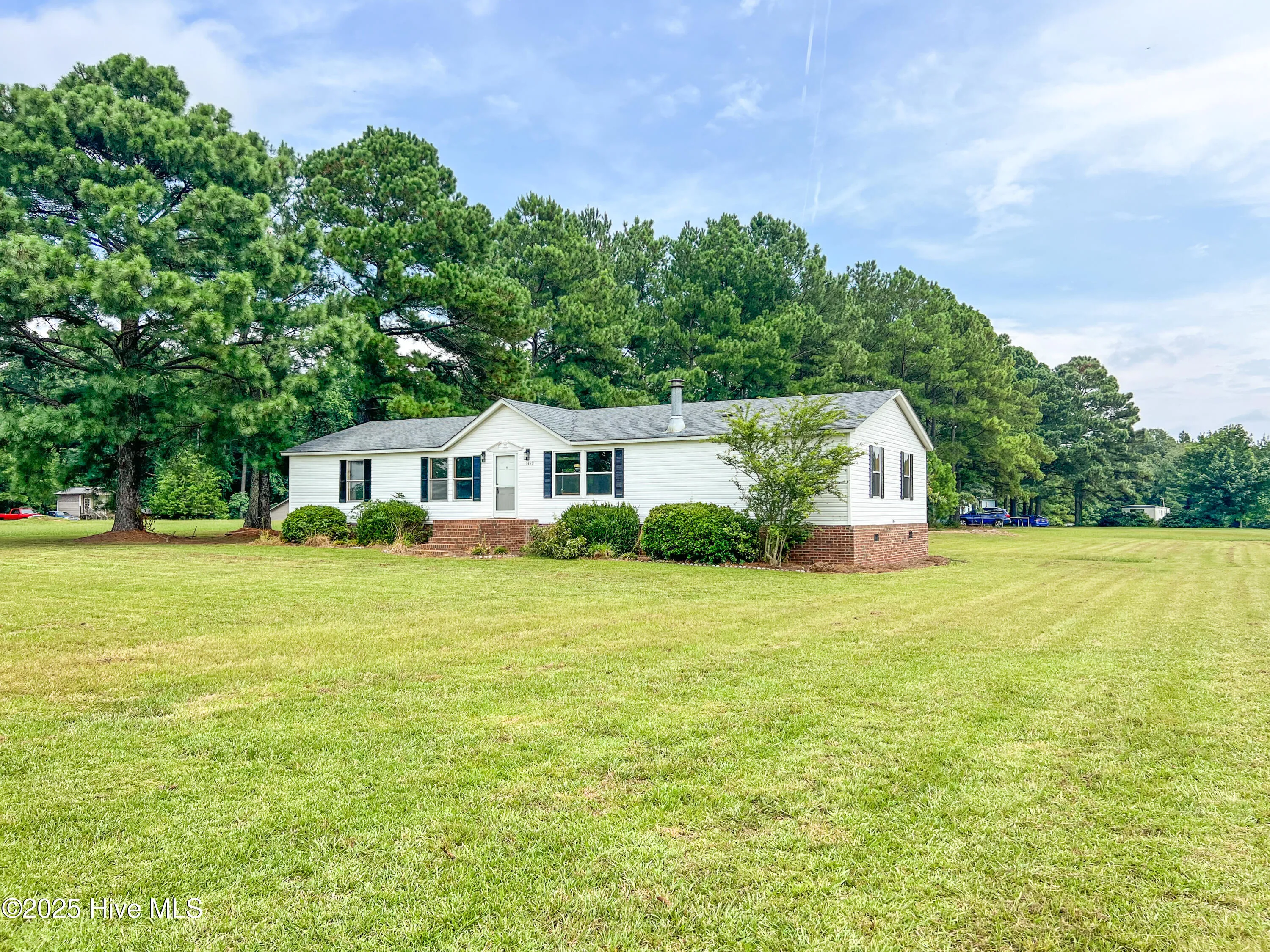 Harrells, North Carolina 28444, United States, 3 Bedrooms Bedrooms, ,3 BathroomsBathrooms,Residential,Pending,183184