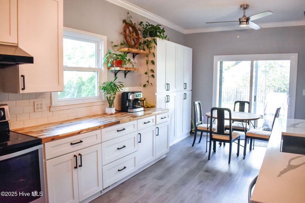 Photo of 606 Fitzgerald Drive, Wilmington, NC 28405 (MLS # 100535717)