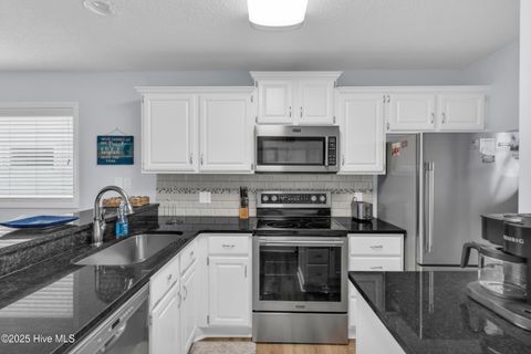 Tiny photo for 433 Ocean Boulevard W # D, Supply, NC 28462 (MLS # 100538531)