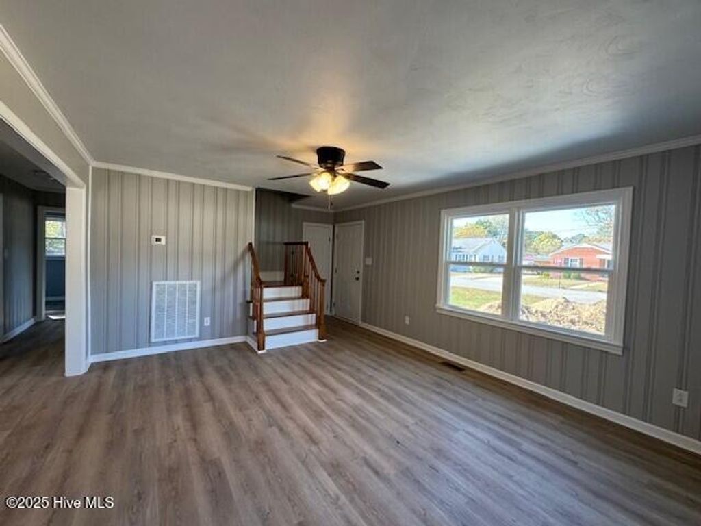 Photo of 507 Woodland Drive, Murfreesboro, NC 27855 (MLS # 100542986)