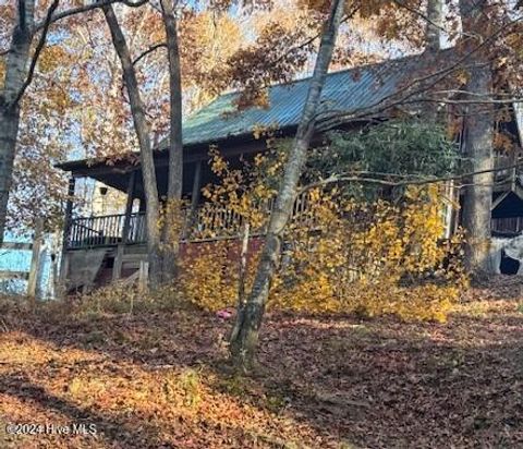 A home in Spruce Pine