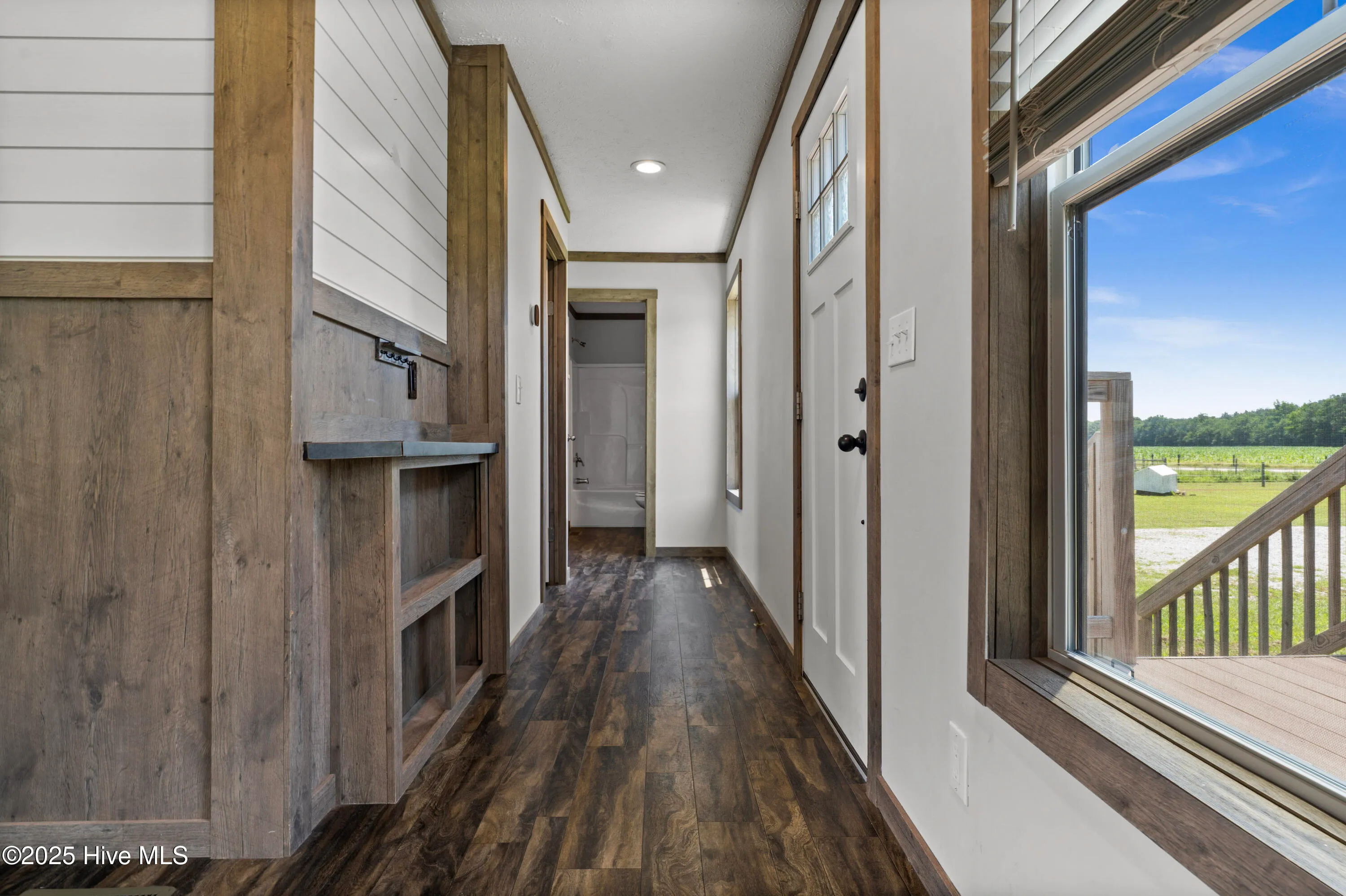 Burgaw, North Carolina 28425, United States, 3 Bedrooms Bedrooms, ,2 BathroomsBathrooms,Residential,Active,163800