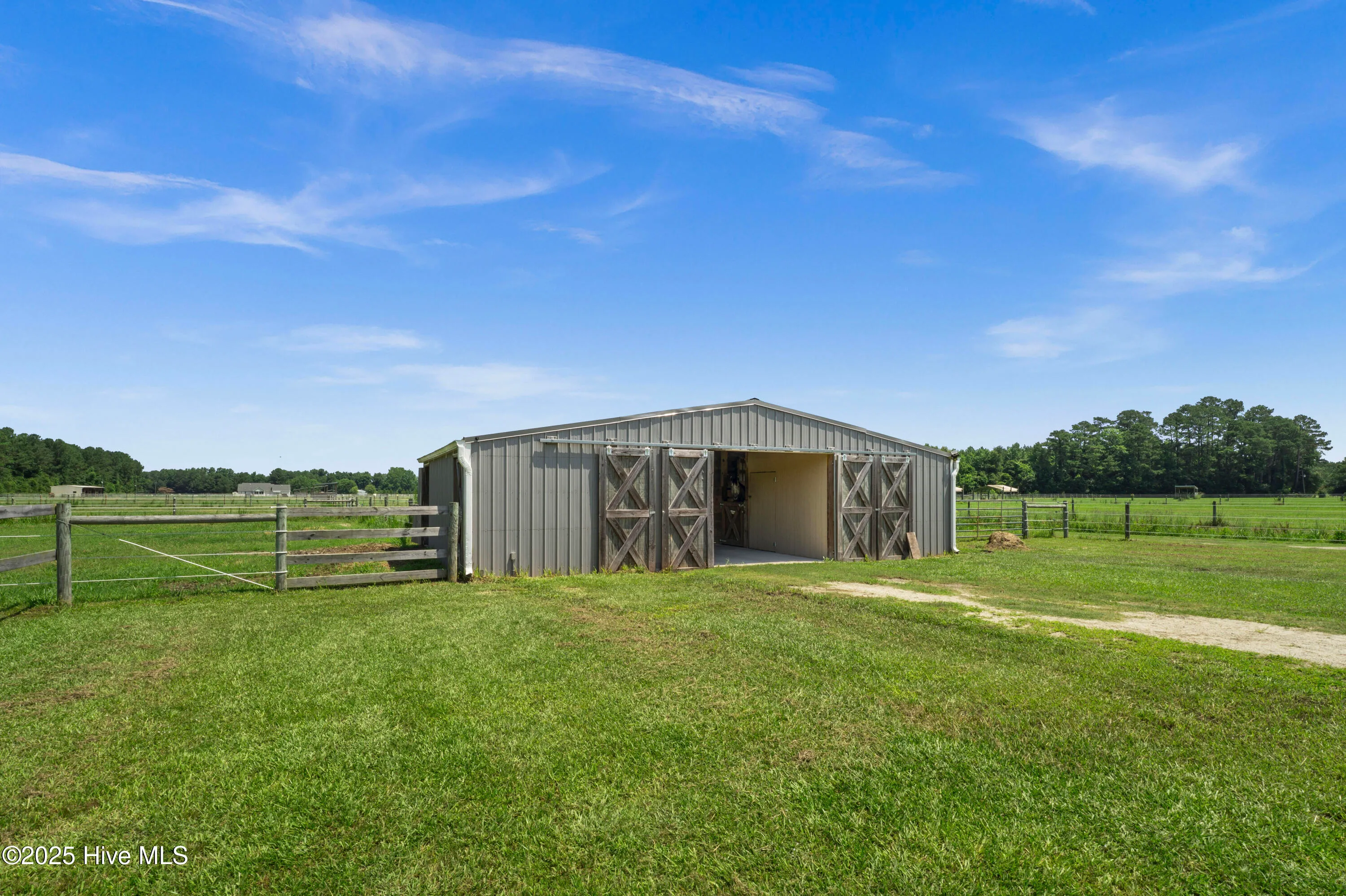 Burgaw, North Carolina 28425, United States, 3 Bedrooms Bedrooms, ,2 BathroomsBathrooms,Residential,Active,163800
