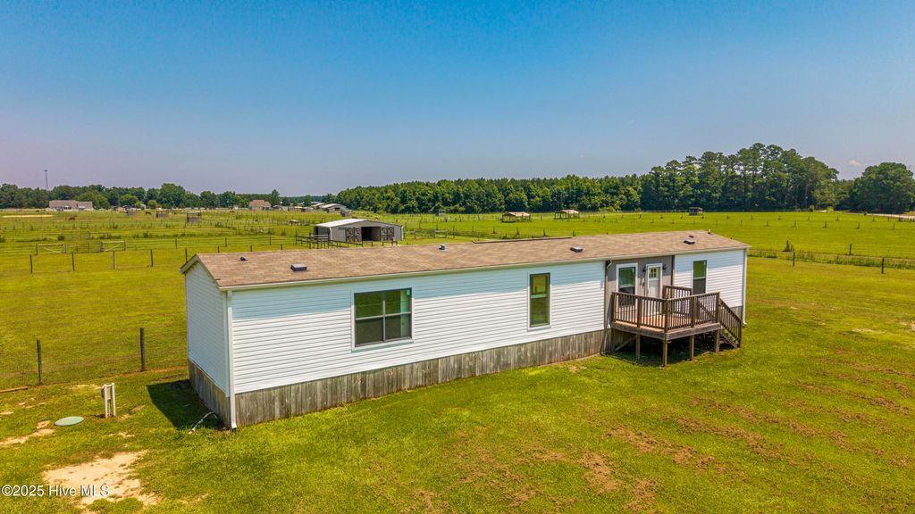 Photo of 4948 New Savannah Road #01, Burgaw, NC 28425 (MLS # 100516897)