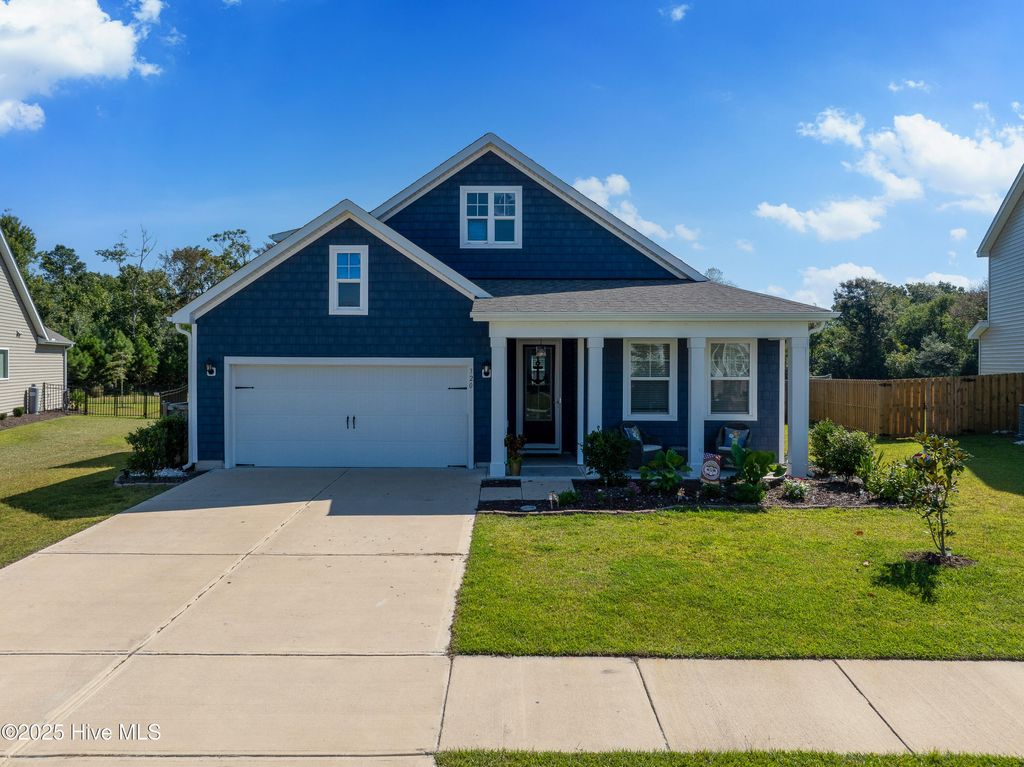 Photo of 320 Edgewater Way, Surf City, NC 28445 (MLS # 100525198)