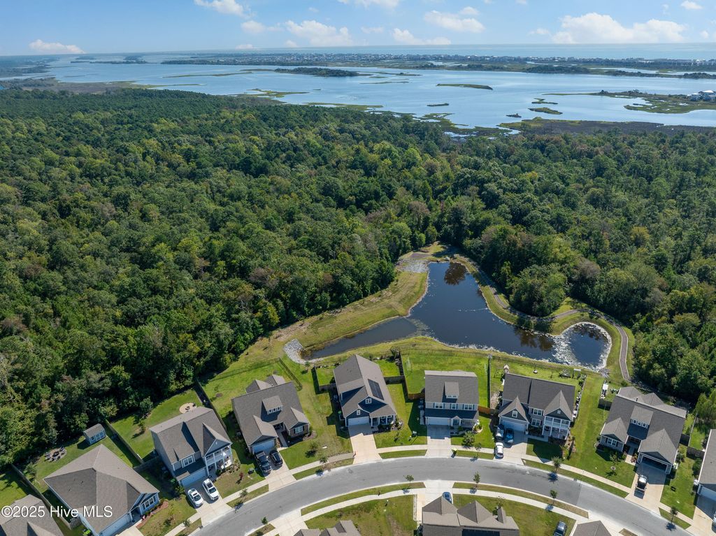 Photo of 320 Edgewater Way, Surf City, NC 28445 (MLS # 100525198)
