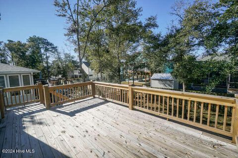 A home in Oak Island