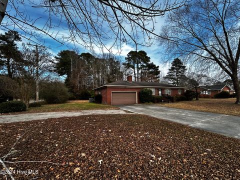 A home in Elizabeth City