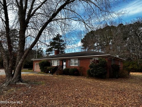 A home in Elizabeth City