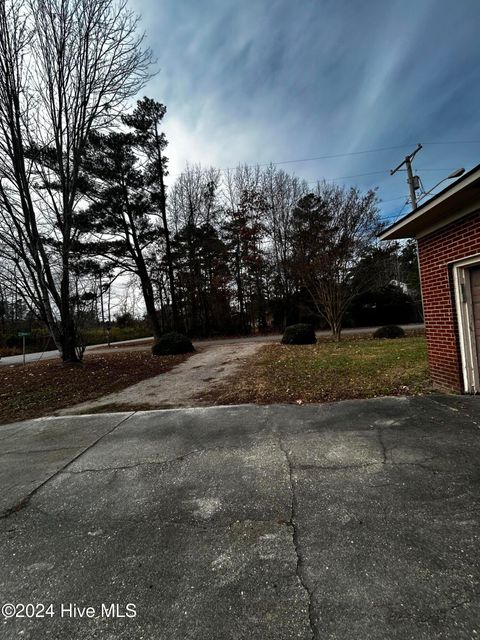 A home in Elizabeth City