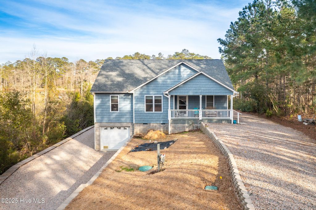 Photo of 119 Bluff Road, Chocowinity, NC 27817 (MLS # 100497387)