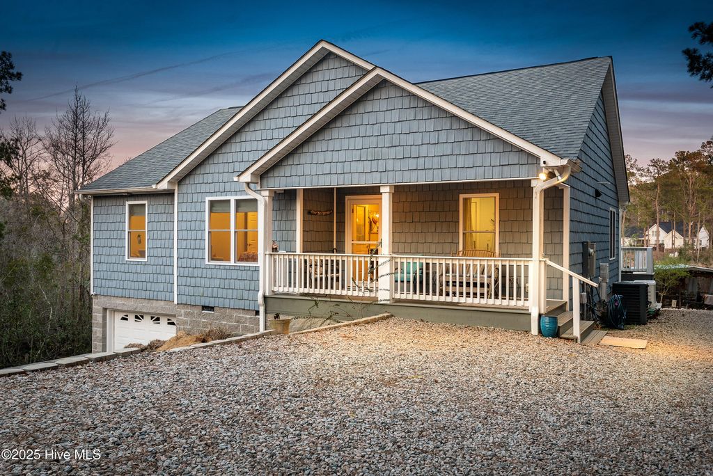 Photo of 119 Bluff Road, Chocowinity, NC 27817 (MLS # 100497387)