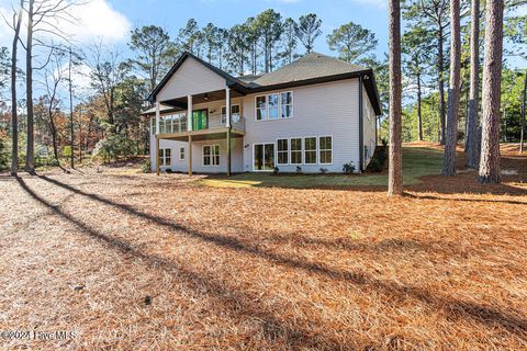 A home in Foxfire Village