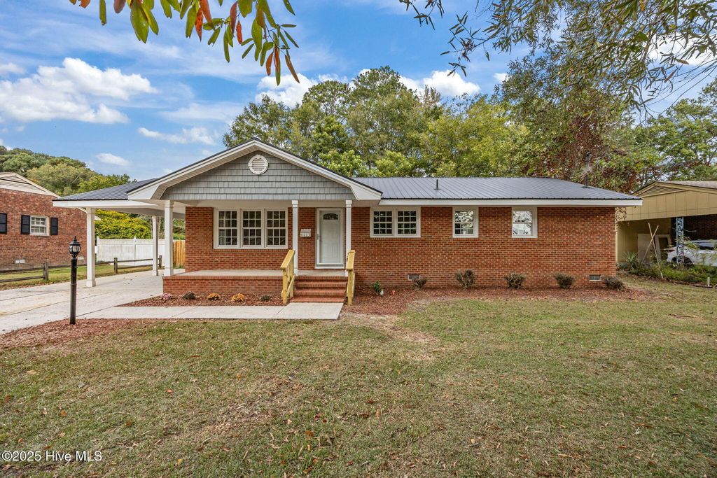Photo of 4113 Melissa Drive, Farmville, NC 27828 (MLS # 100535728)
