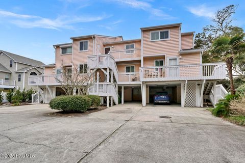 A home in Kure Beach