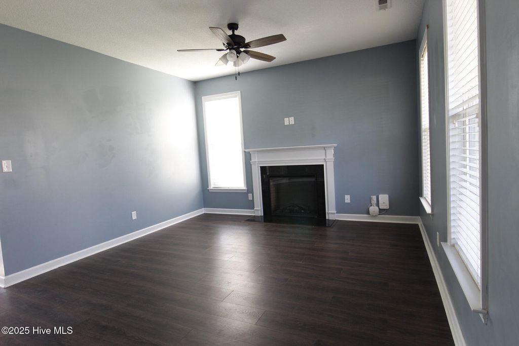 Photo of 503 Ashley Meadow Lane, Jacksonville, NC 28546 (MLS # 100521507)