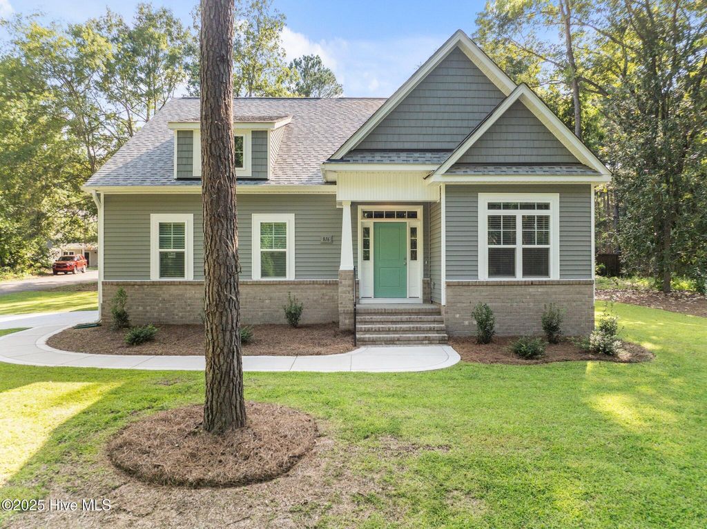 Photo of 816 Red Hawk Place, Vass, NC 28394 (MLS # 100444380)