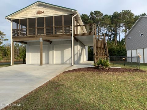 A home in Sneads Ferry