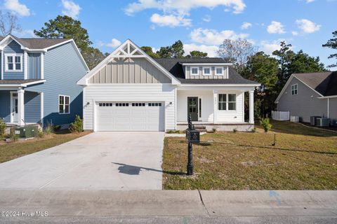 A home in Shallotte