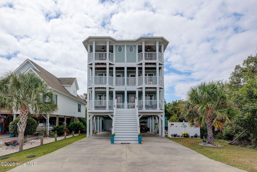 Photo of 109 Greenville Avenue #Unit 2, Carolina Beach, NC 28428 (MLS # 100532062)