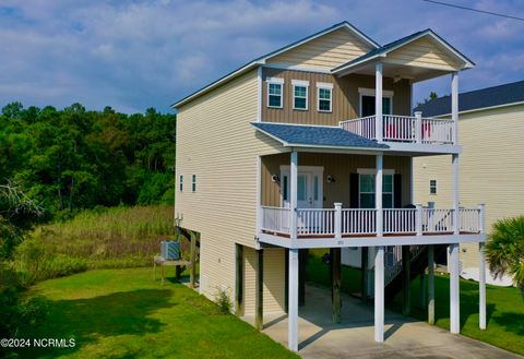 A home in Sneads Ferry