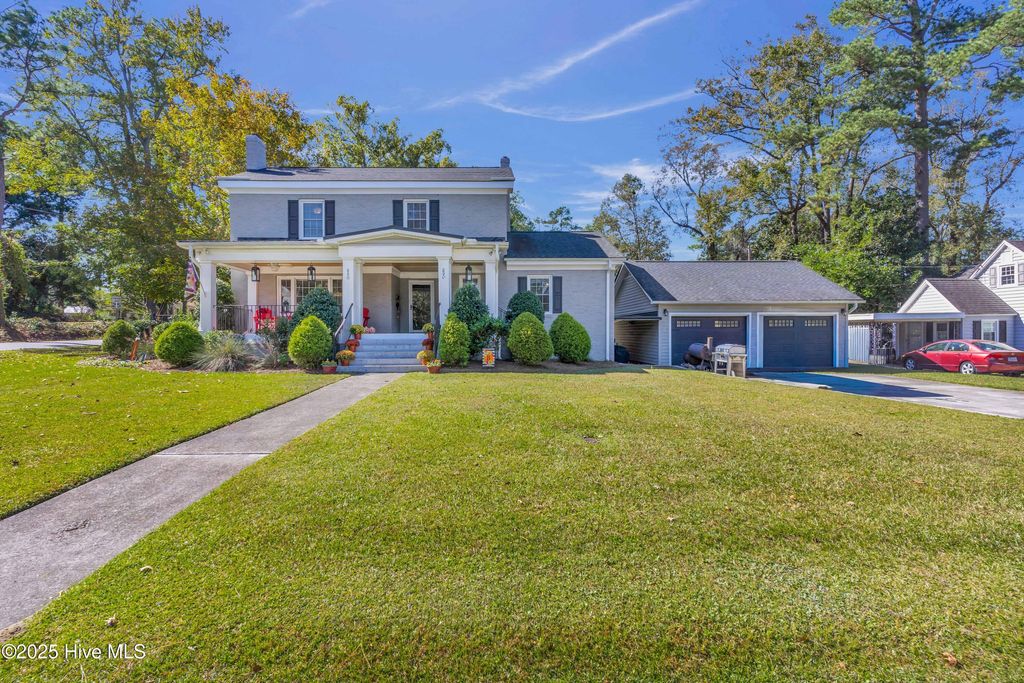 Photo of 220 S Duplin Street, Wallace, NC 28466 (MLS # 100537884)