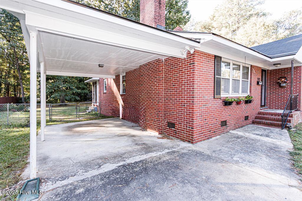 Photo of 2813 Amherst Road, Rocky Mount, NC 27804 (MLS # 100533965)