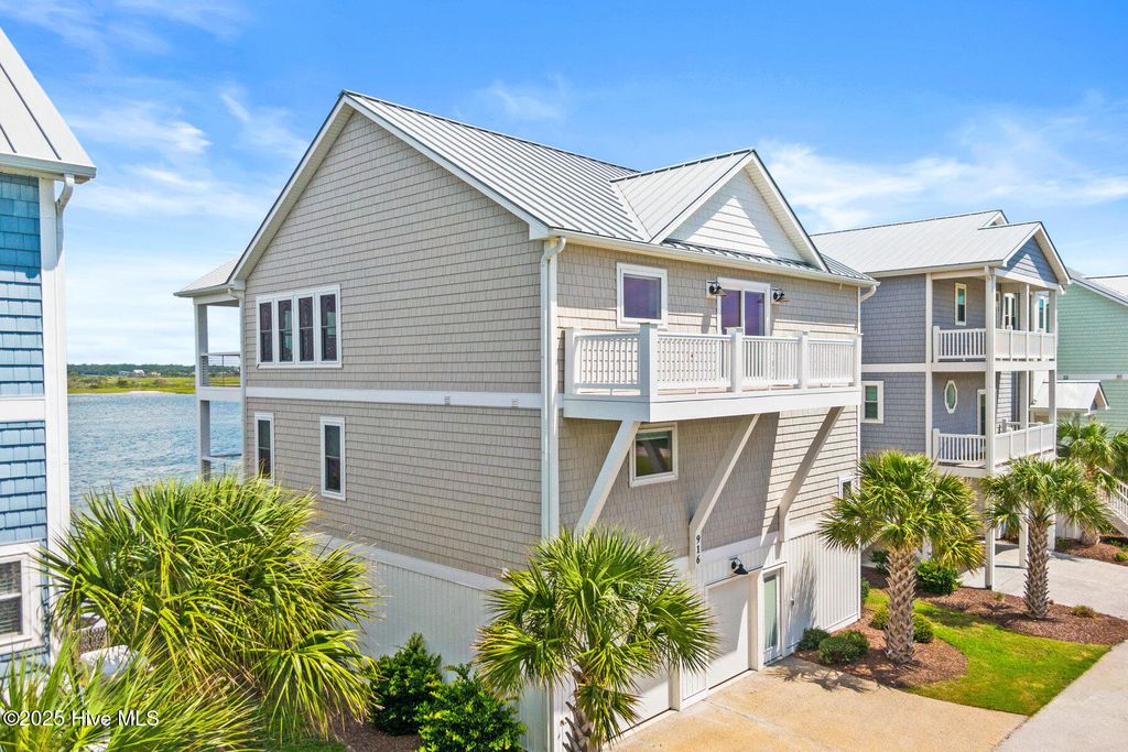 Photo of 916 Bumble Bee Lane, Topsail Beach, NC 28445 (MLS # 100518577)