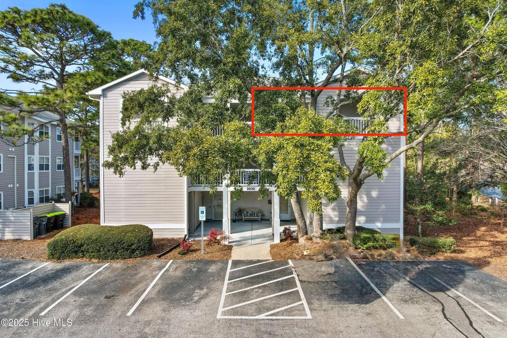Photo of 3030 Marsh Winds Circle #Unit 106, Southport, NC 28461 (MLS # 100534210)