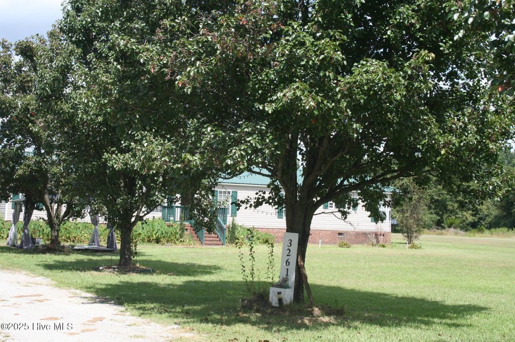 Photo of 3261 Stocks Mclawhorn Road, Grifton, NC 28530 (MLS # 100531460)