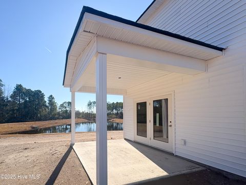 A home in Sneads Ferry