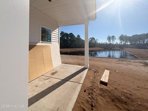 A home in Sneads Ferry