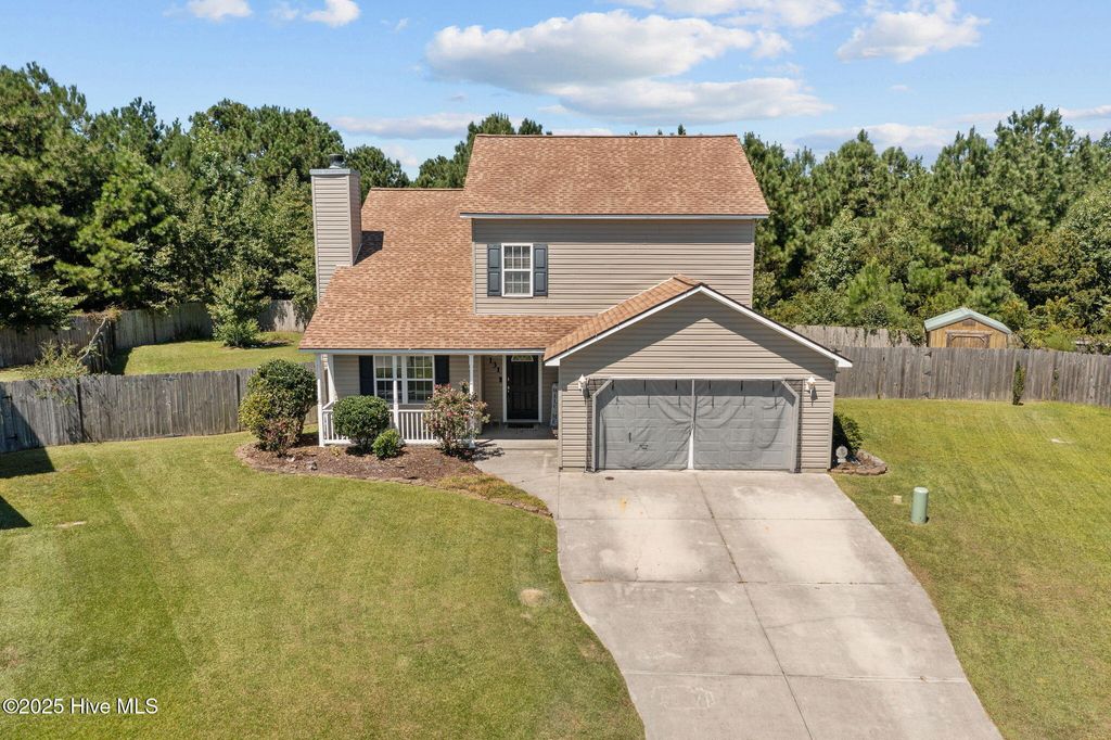 Photo of 131 Spain Drive, Hubert, NC 28539 (MLS # 100529625)