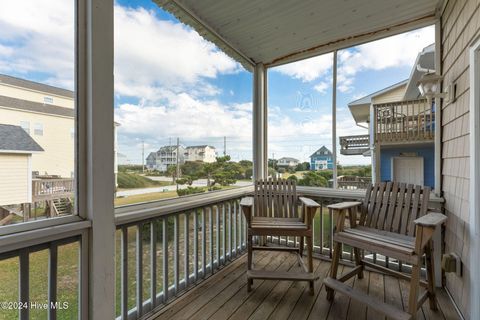 A home in North Topsail Beach