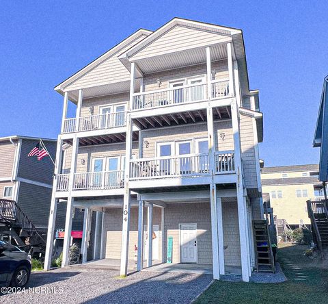 A home in North Topsail Beach