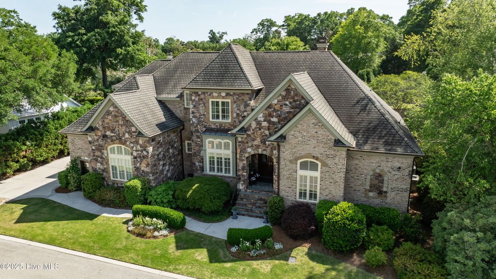 Photo of 2220 Bel Arbor Place, Wilmington, NC 28403 (MLS # 100504978)