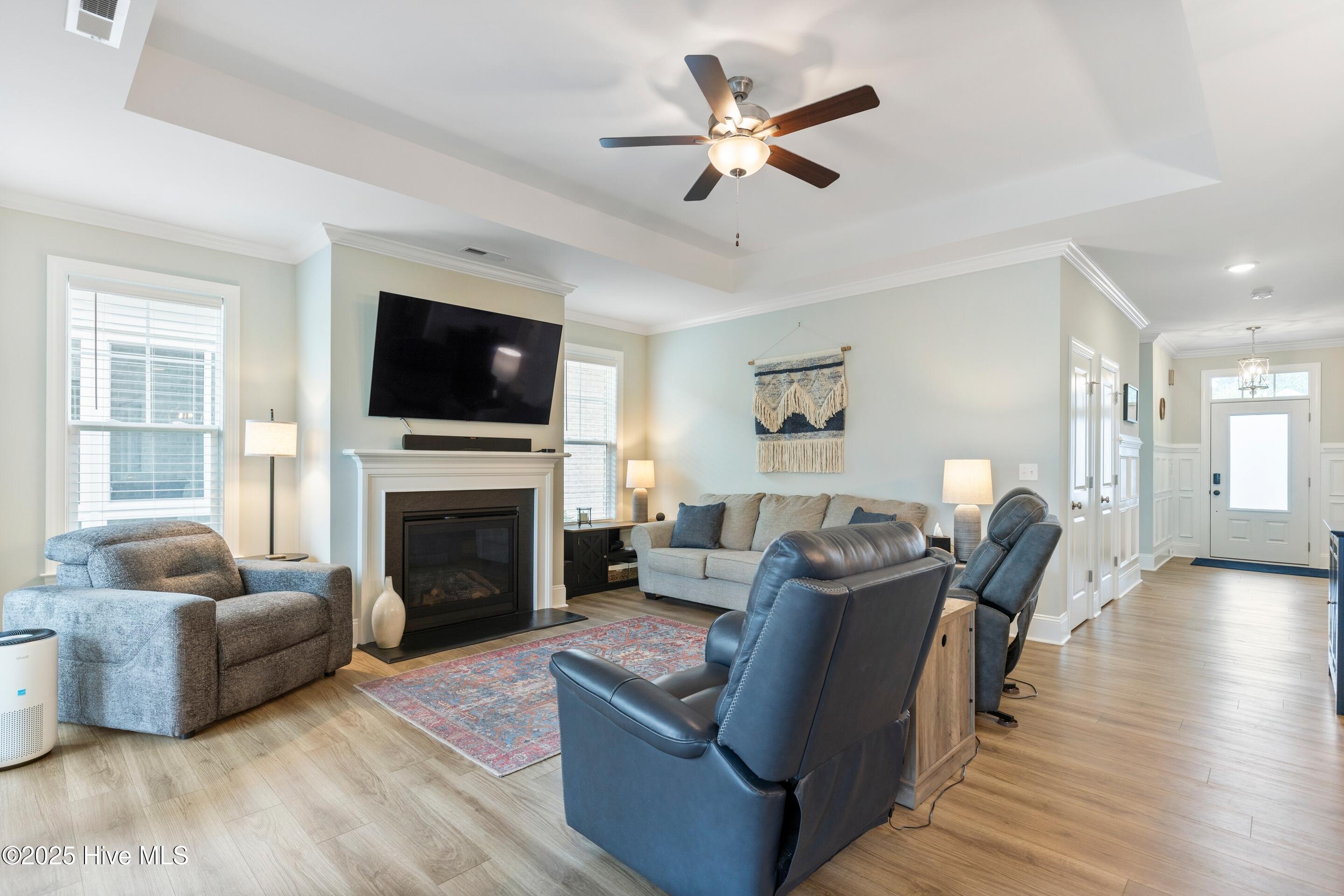 9006 Mango Bay Court NE