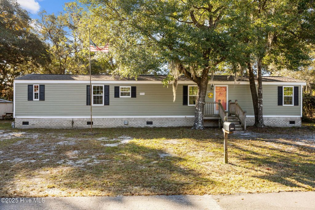 Photo of 583 Hanover Street SE, Bolivia, NC 28422 (MLS # 100541856)