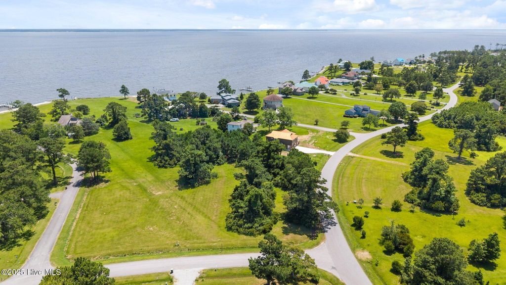 Photo of 6000 Dolphin Road, Oriental, NC 28571 (MLS # 100519532)