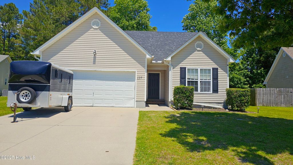 Photo of 127 Whiteleaf Drive, Jacksonville, NC 28546 (MLS # 100538021)