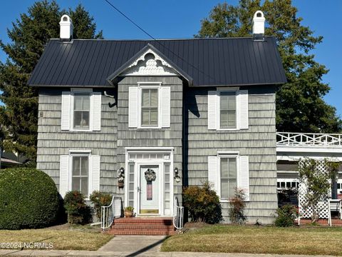 A home in Elizabeth City