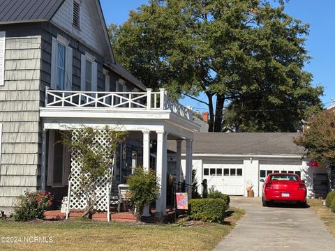 A home in Elizabeth City