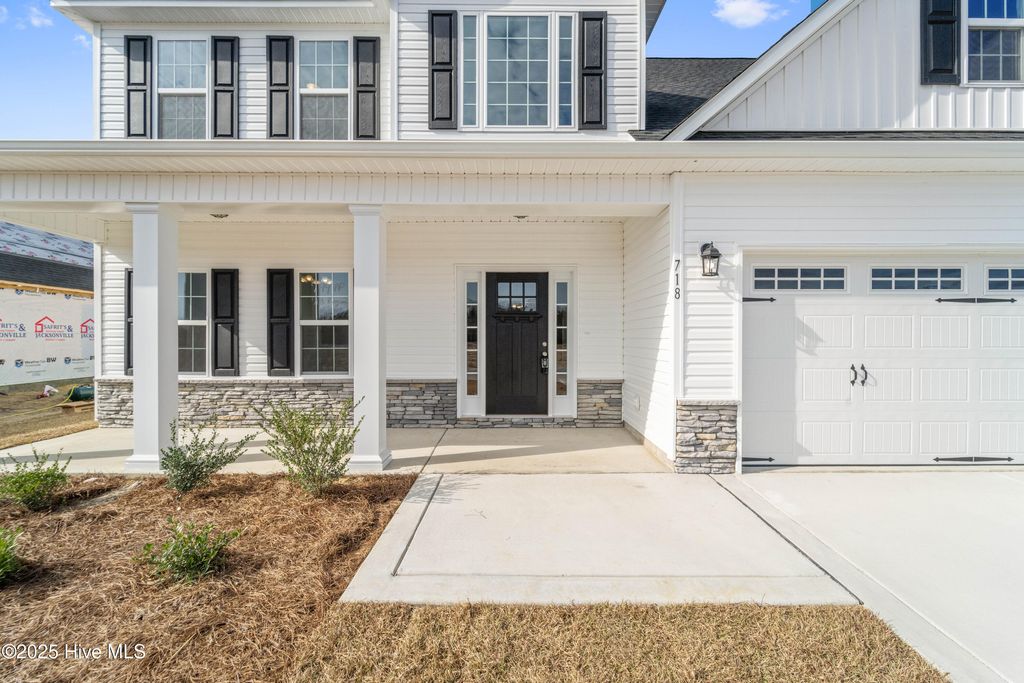 Photo of 718 Regiment Road, Jacksonville, NC 28546 (MLS # 100518960)